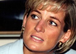 Lady Diana, i look in The Crown