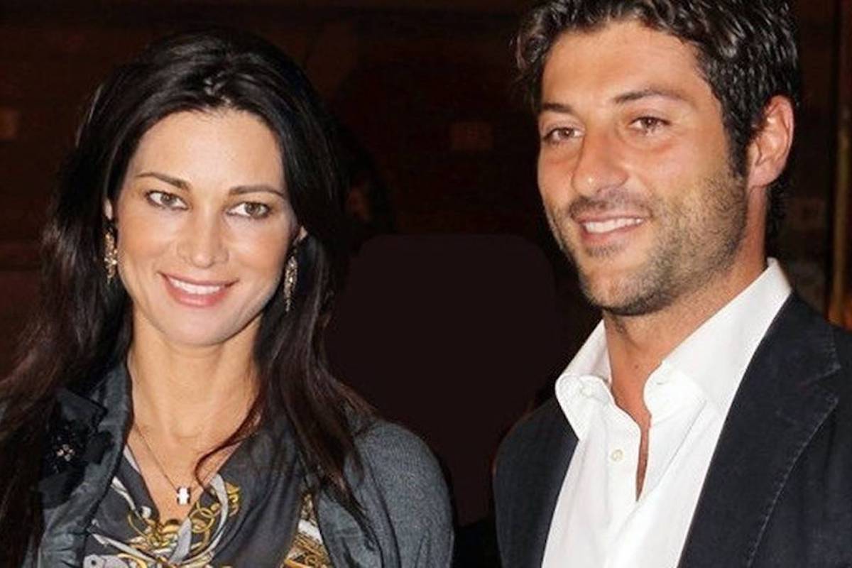 Manuela Arcuri e Giovanni Di Francesco sorridenti