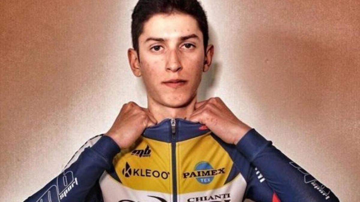 Michael Antonelli, ciclista di 21 anni, morto con il Covid