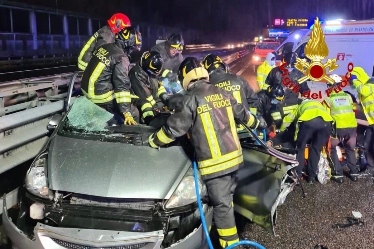 incidente milano morte mamma e figlia