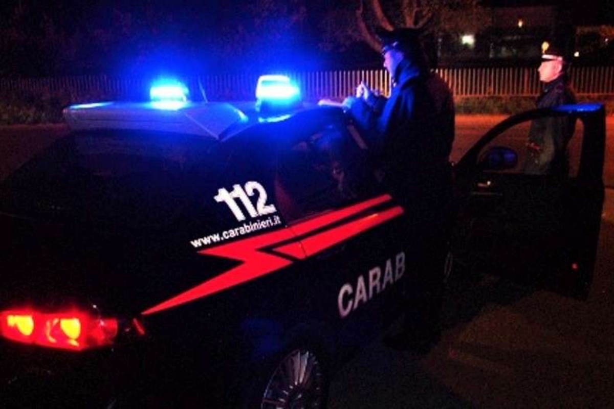 Mamma di 41 anni accompagnata in ospedale dai carabinieri: stava per partorire