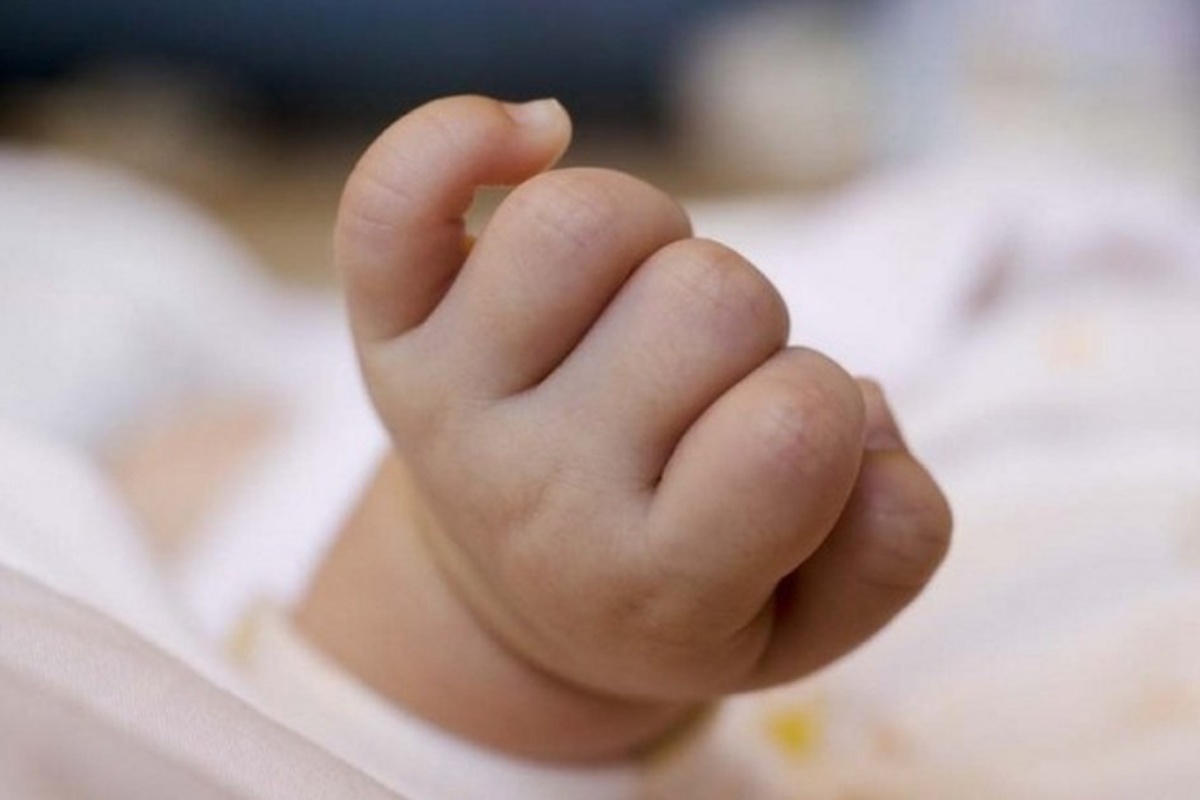 Rimini, neonato di 4 mesi trovato morto nella sua culla: disposta l’autopsia