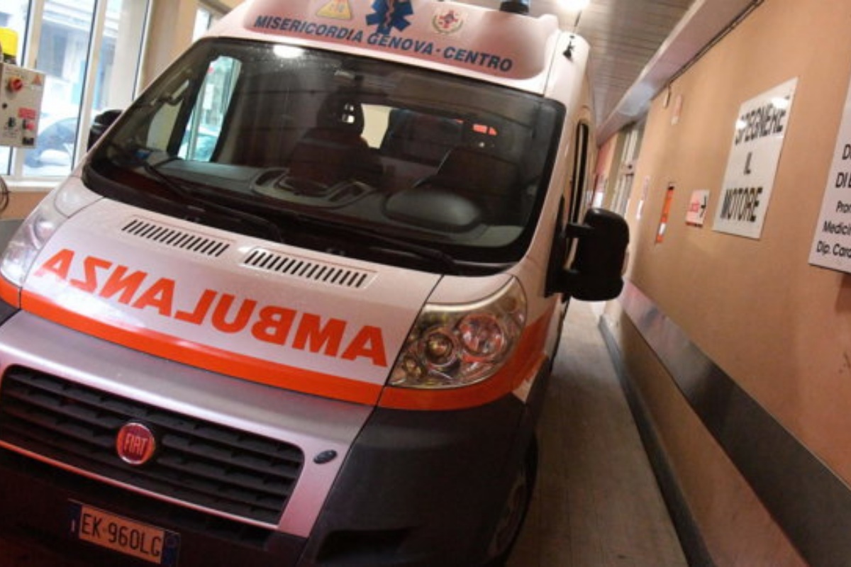 neonato morto autobus