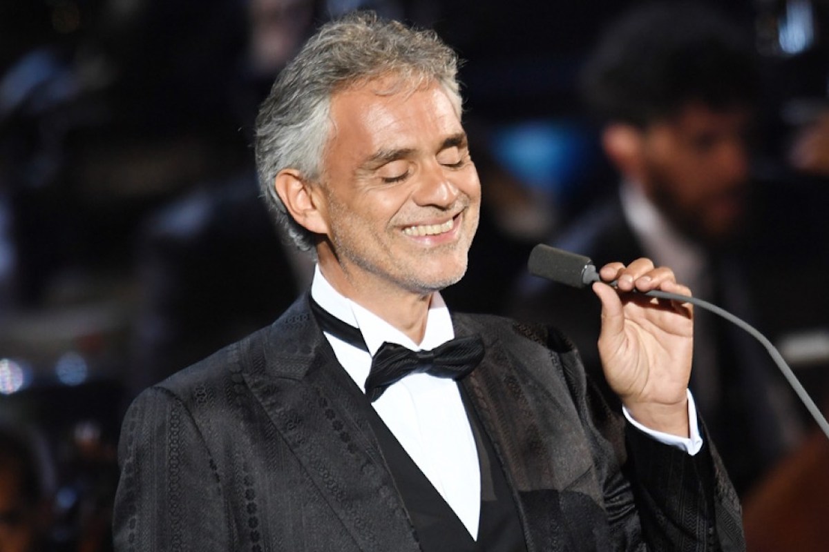 Andrea Bocelli derubato: i ladri sono entrati nella sua villa a Forte dei Marmi