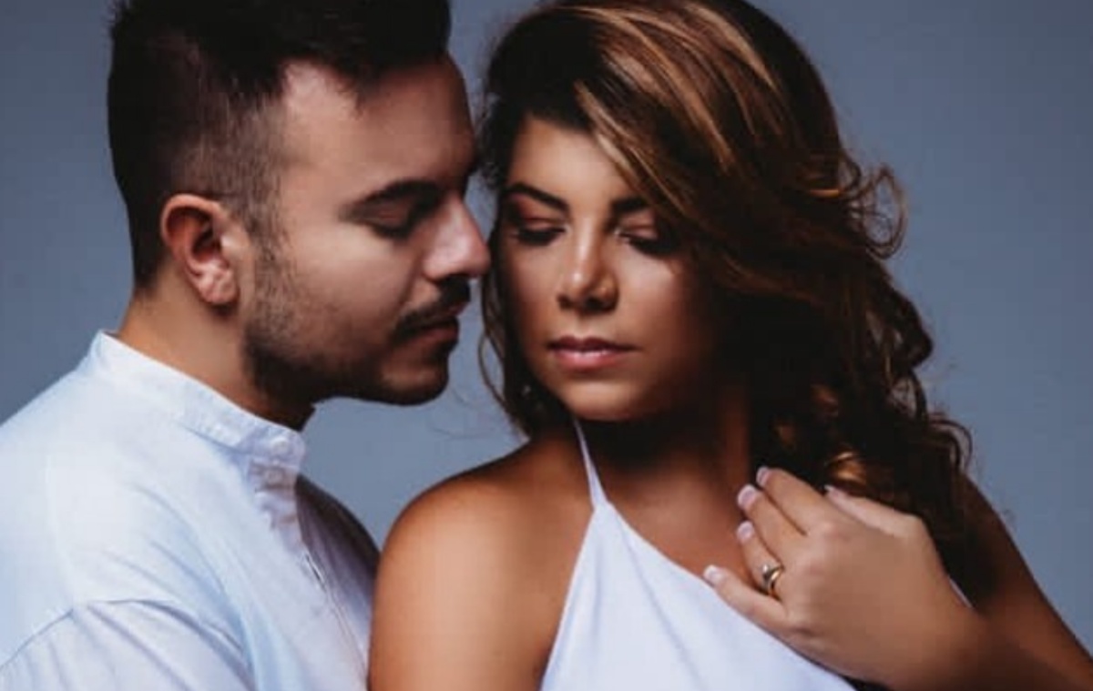 “Benvenuto al mondo Alessandro, amore di mamma e papà”: tutta la felicità del cantante per la nascita del suo secondo bimbo