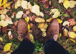 Come pulire le scarpe di camoscio