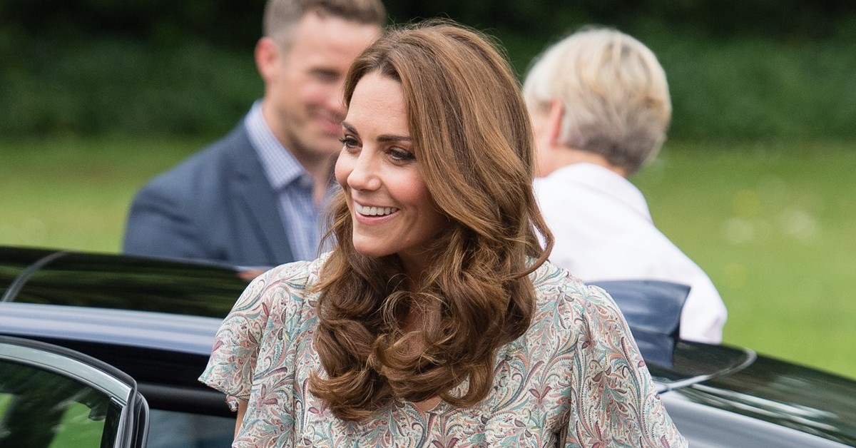 Kate Middleton, tutte le volte che ha riciclato un cappotto con stile ed eleganza