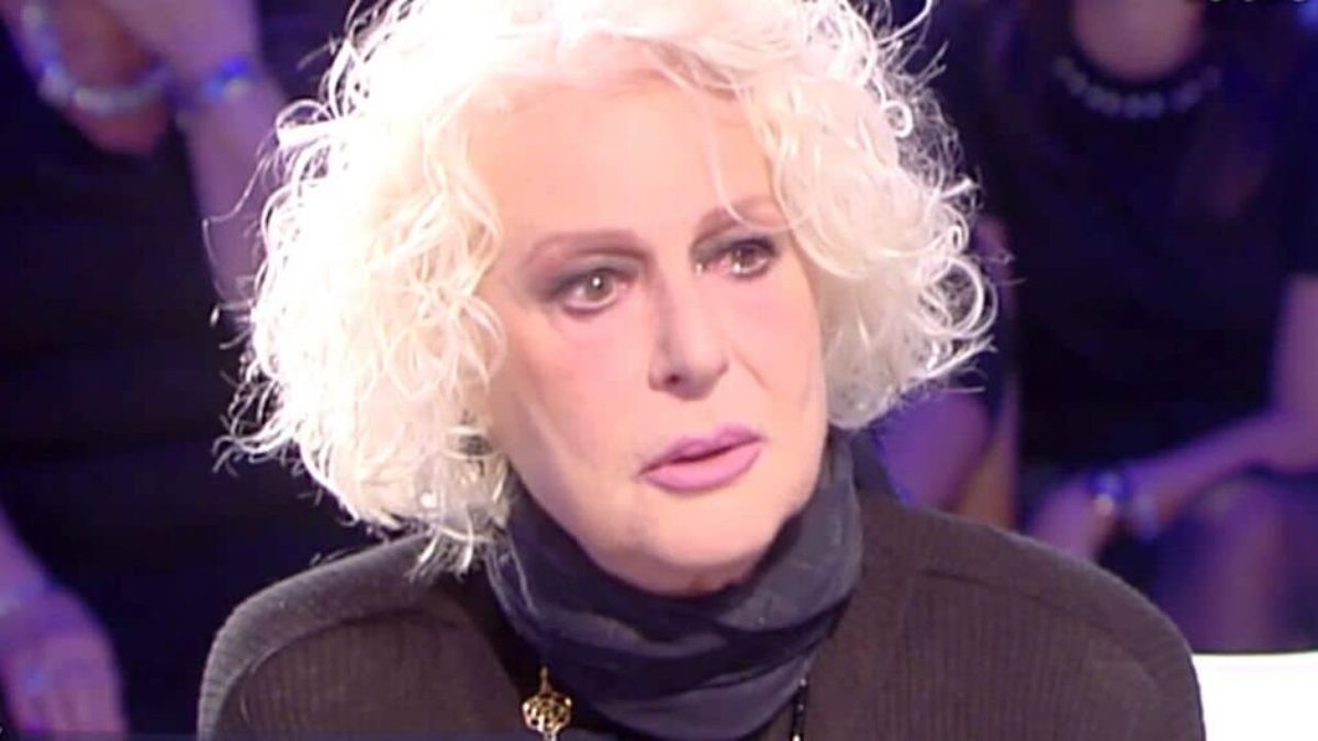 Loretta Goggi ospite di Verissimo