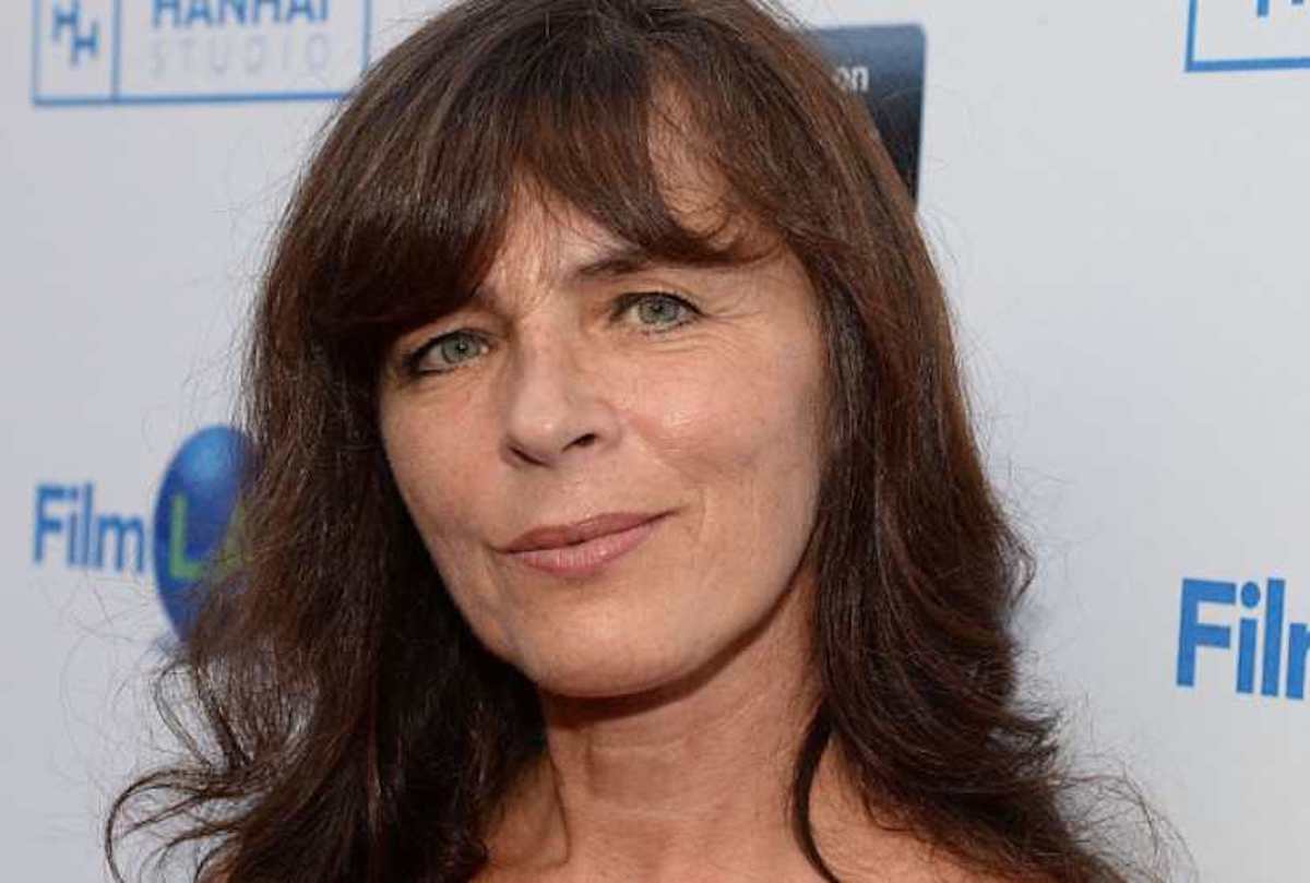 Mira Furlan sorridente