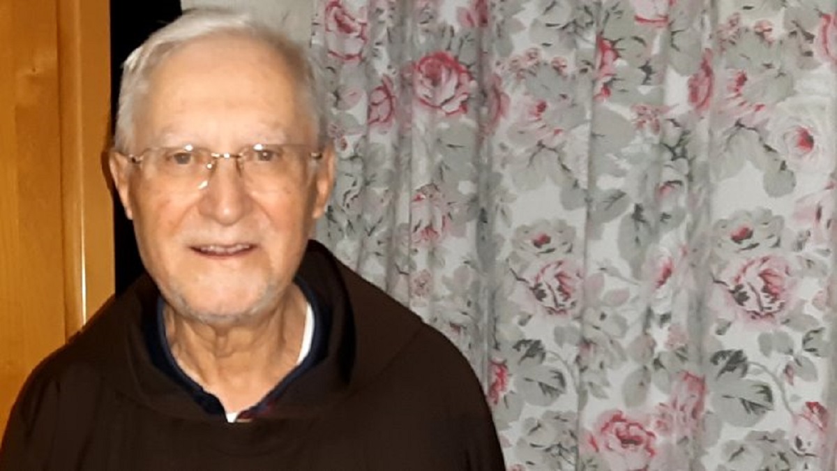 Padre Marciano Morra