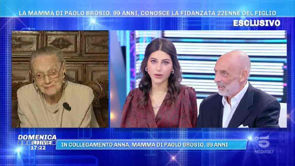 Paolo Brosio pronto al matrimonio con la baby fidanzata: la reazione della mamma Anna