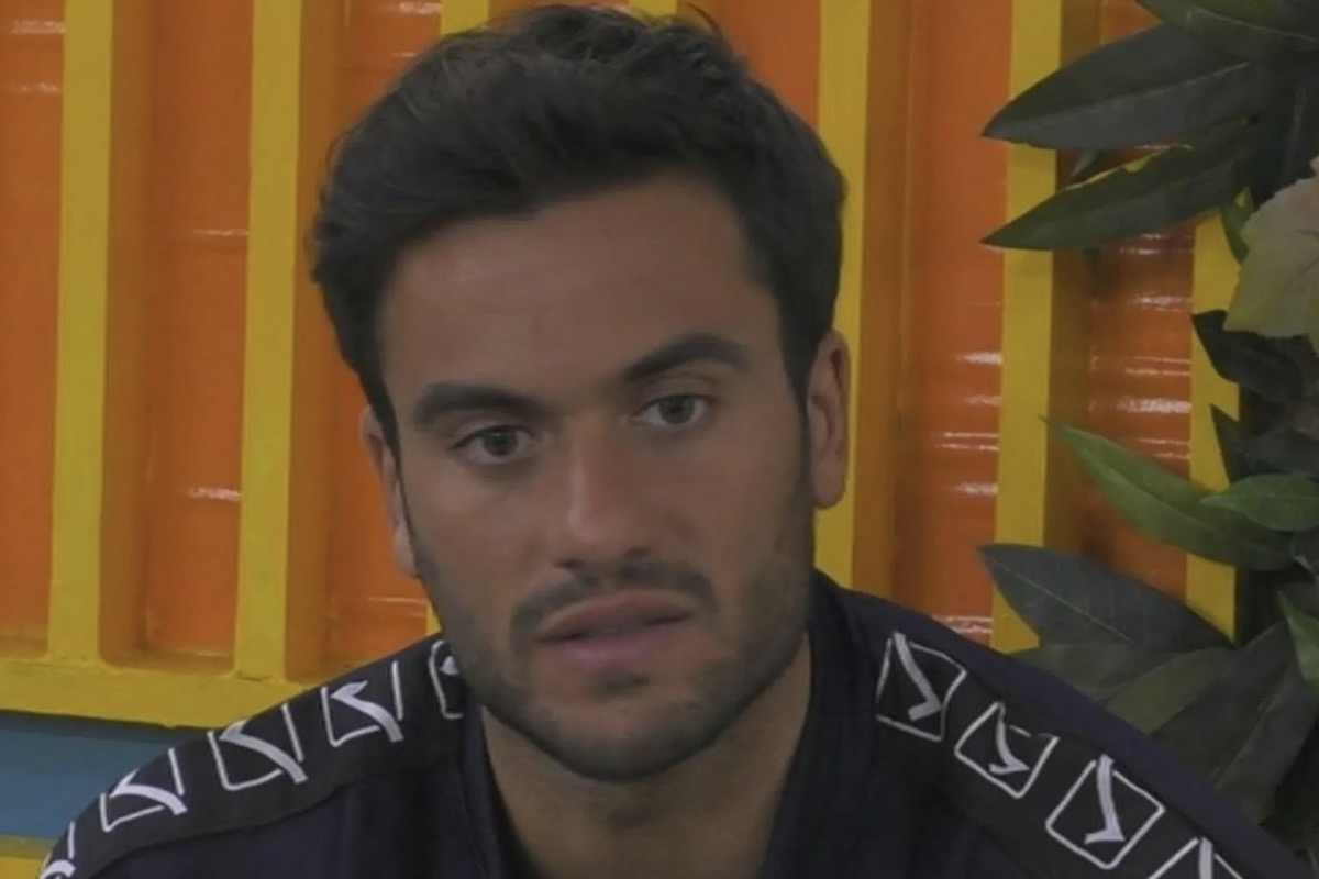 GF Vip, infortunio per Pierpaolo Pretelli: le sue condizioni