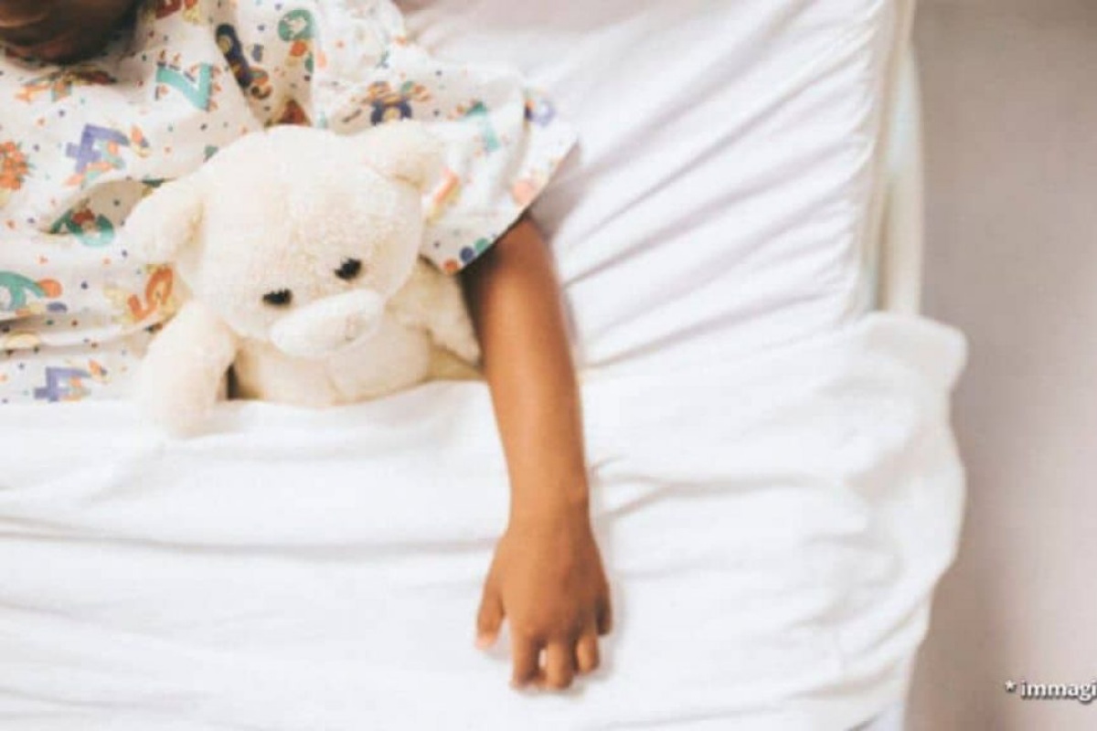 Capalbio, bambina di 8 anni morta dopo essere caduta in piscina: la ricostruzione di ciò che è accaduto