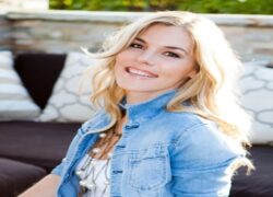 Jennifer Paige