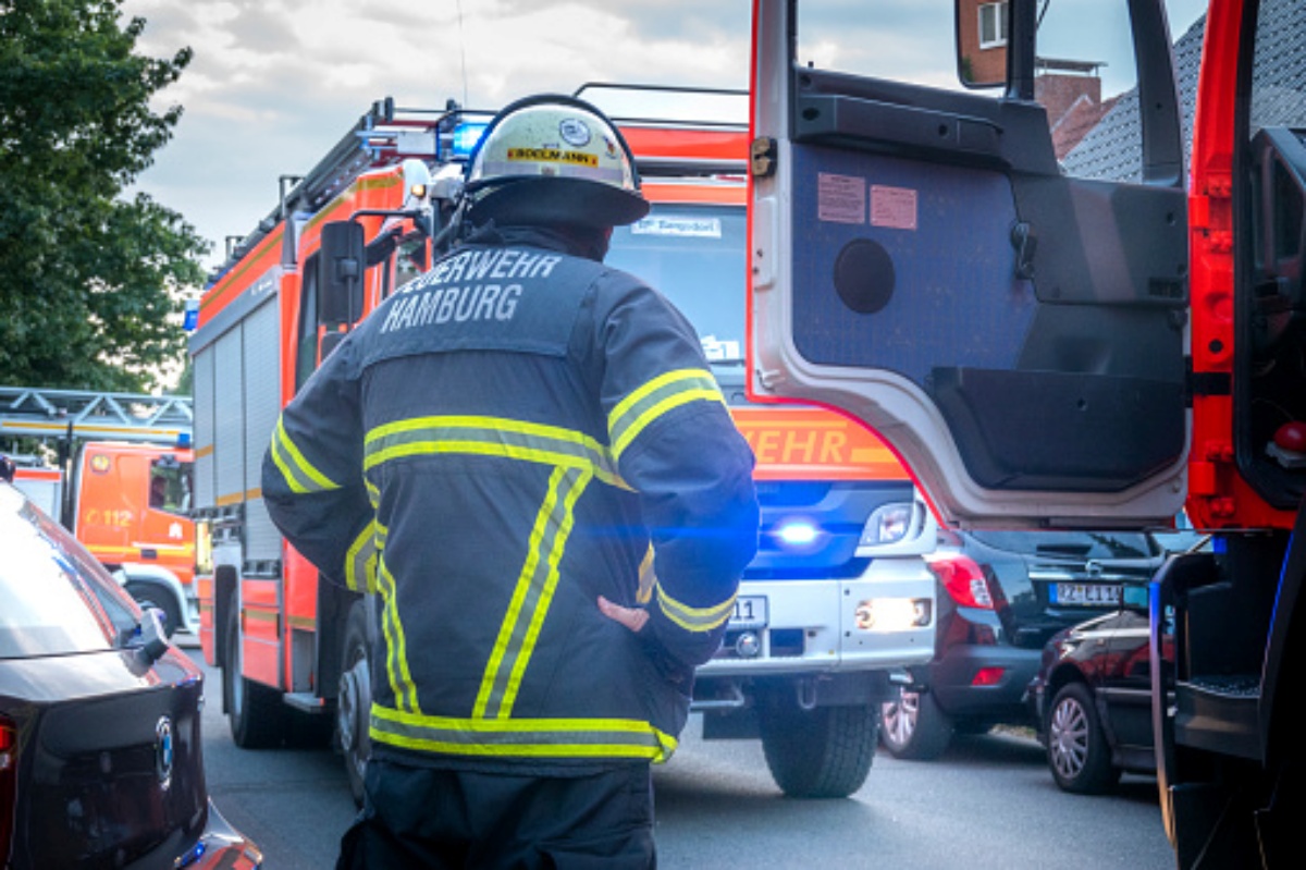 Rozzano, papà di 43 anni cerca di uccidere i figli