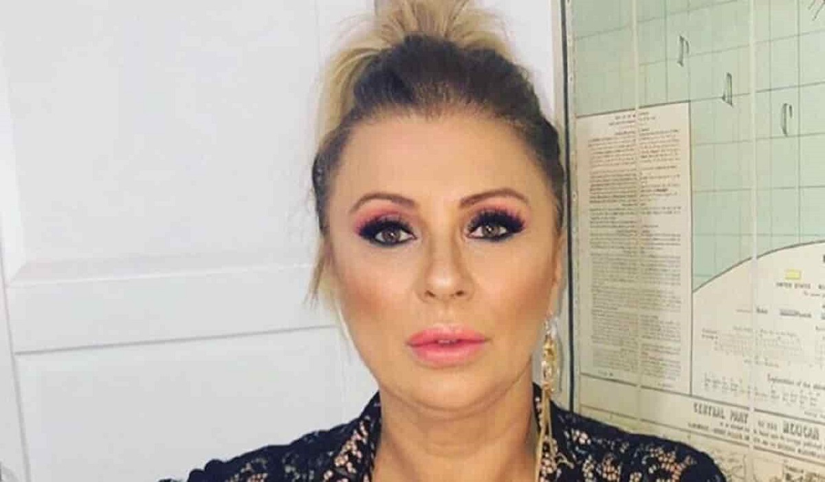 Tina Cipollari: cambio look, sfoggia la sua nuova acconciatura