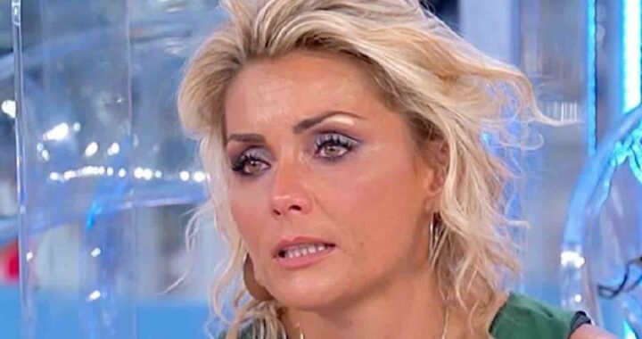 UeD: Carlotta Savorelli insultata per la sua malattia