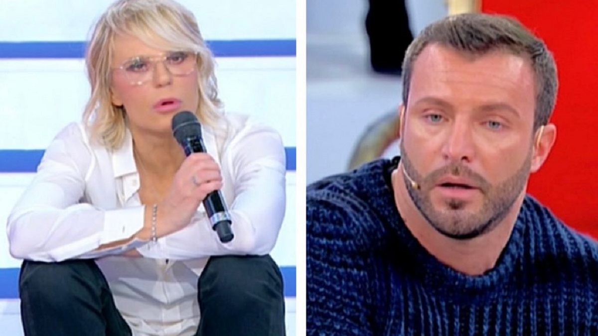 UeD: Maria De Filippi rimprovera un cavaliere e lui se ne va