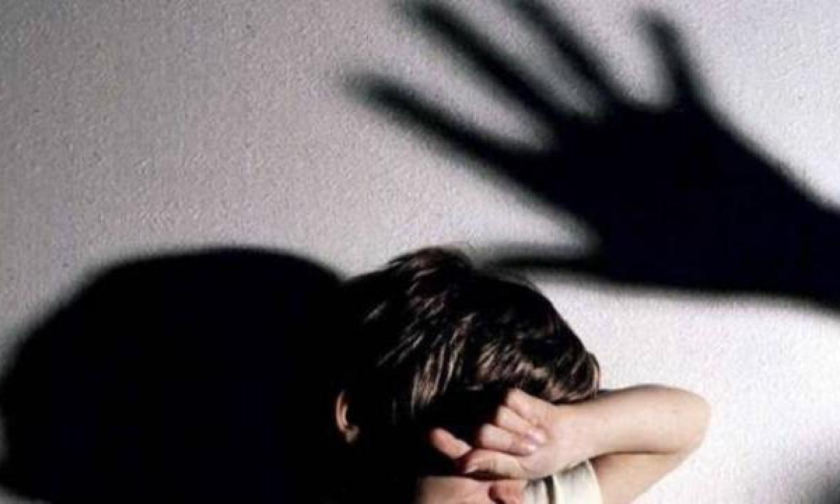 “Aiutate la mia mamma” : bambino di 10 anni telefona alle Forze dell’Ordine