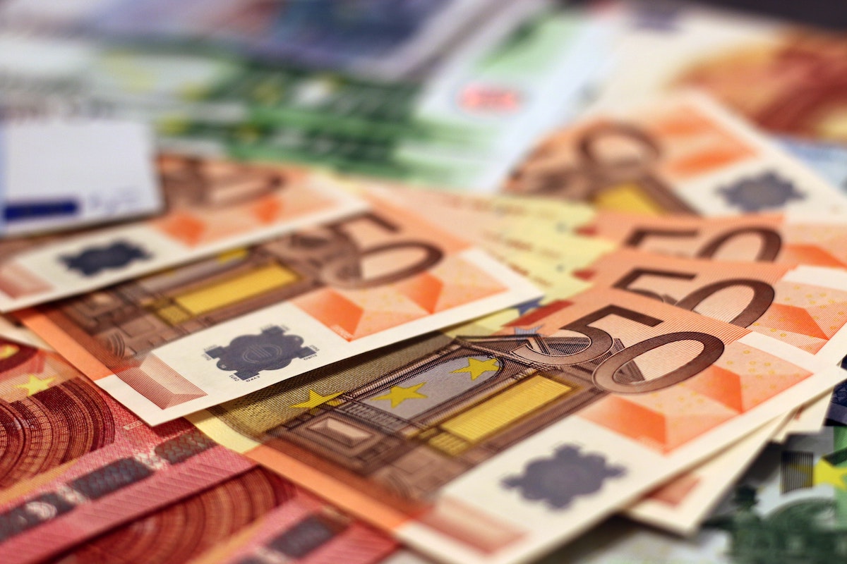Bonus di 1000 euro in arrivo. Dal 2 febbraio inizierà l’erogazione della terza indennità Covid: a chi spetta