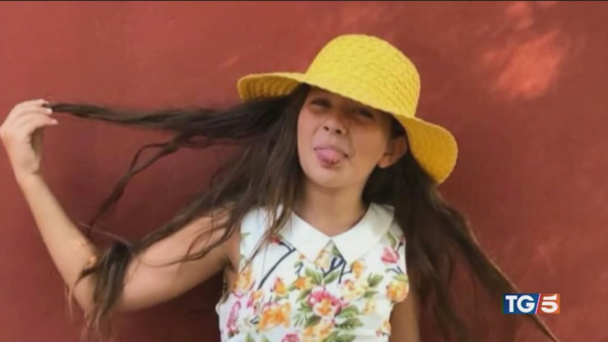 Anche la piccola Jasmine è morta con una corda intorno al collo. La sua mamma, tra le lacrime, ha voluto dire qualcosa a tutti i genitori