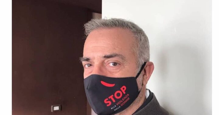 Lo straziante sfogo dell'attore romano: “Mio figlio ricoverato in ospedale per polmonite da Covid dopo un assembramento"