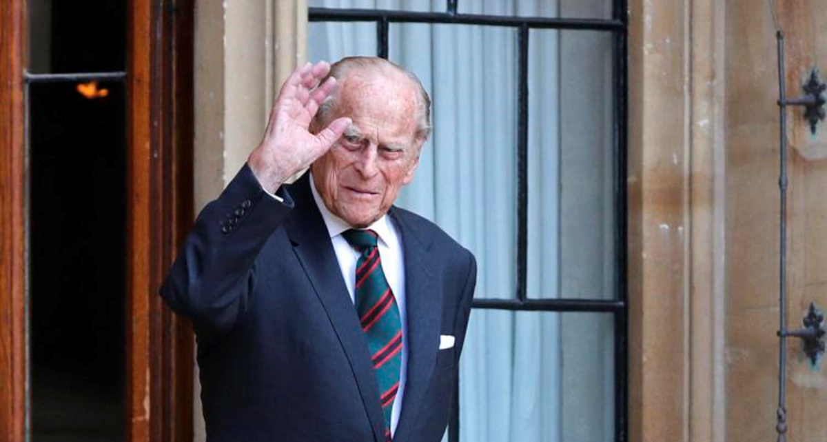 Si allunga il ricovero in ospedale per il Principe Filippo. Il Buckingham Palace chiarisce, per la prima volta, le sue condizioni