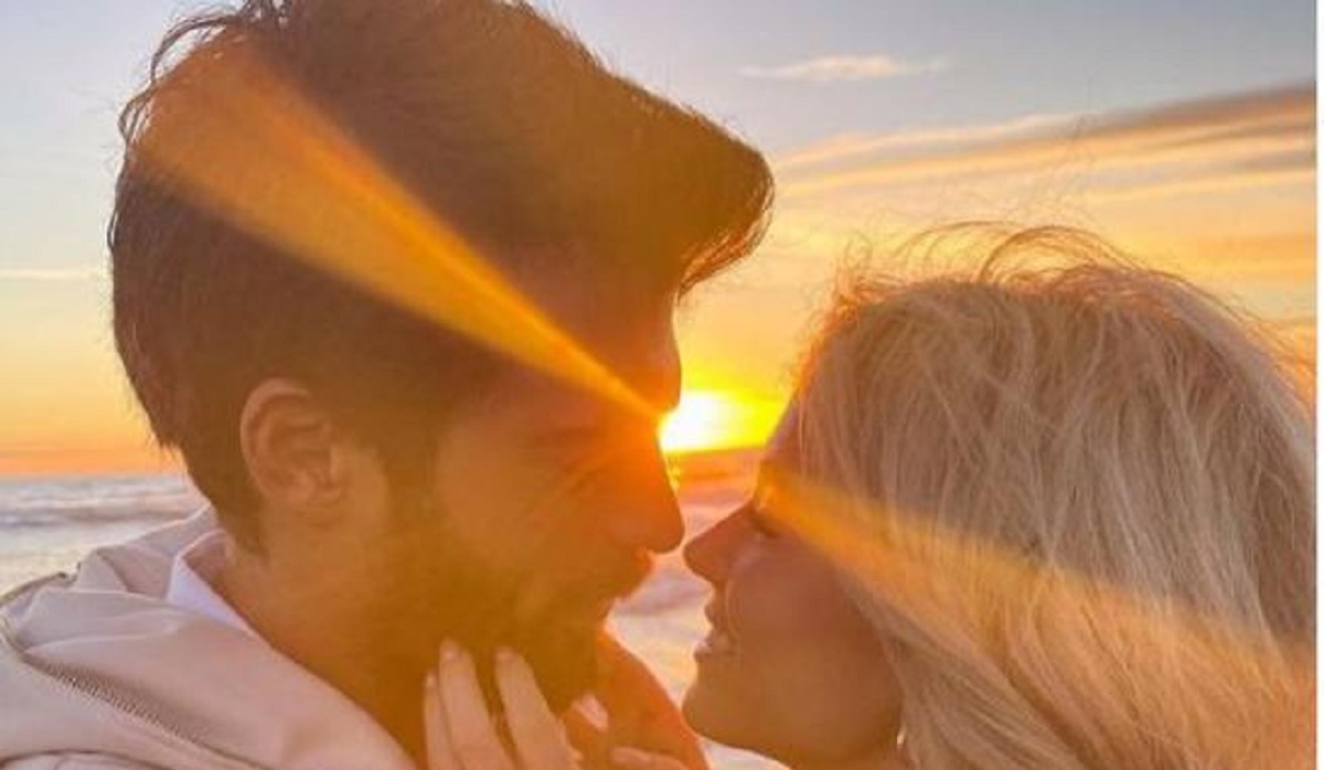 La foto romantica di Can Yaman e Diletta Leotta scattata a San Valentino non avrebbe nulla di romantico: i retroscena della scatto