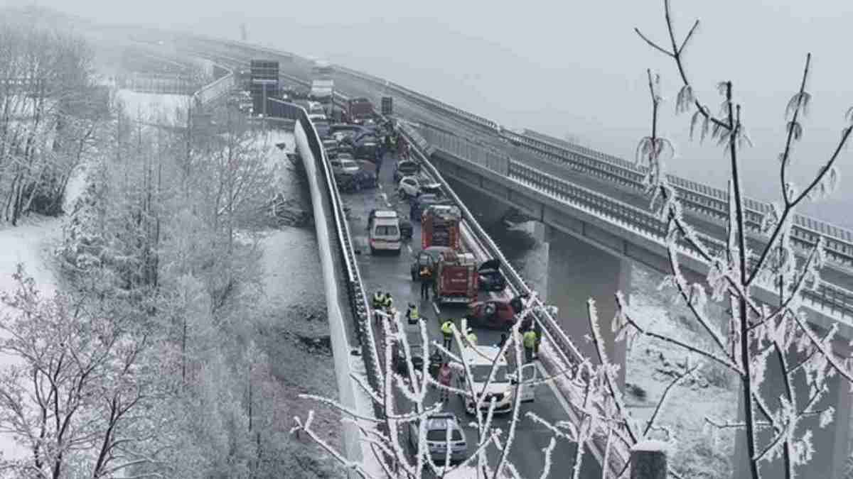 Bardonecchia-Torino maxi incidente