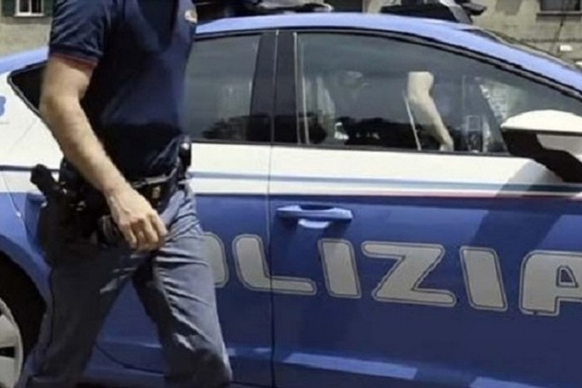 bimbo 5 anni polizia