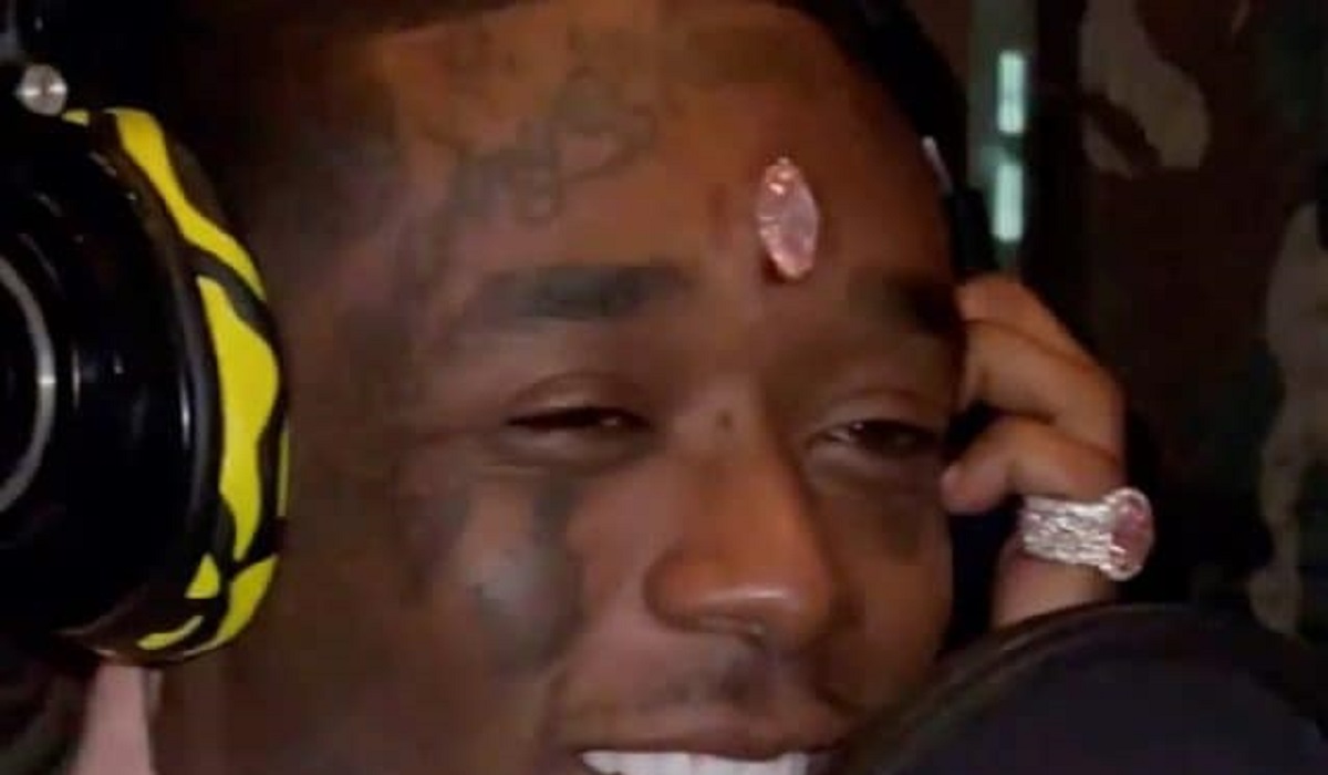 La follia del rapper Lil Uzi Vert: ecco cosa si è fatto impiantare nella fronte