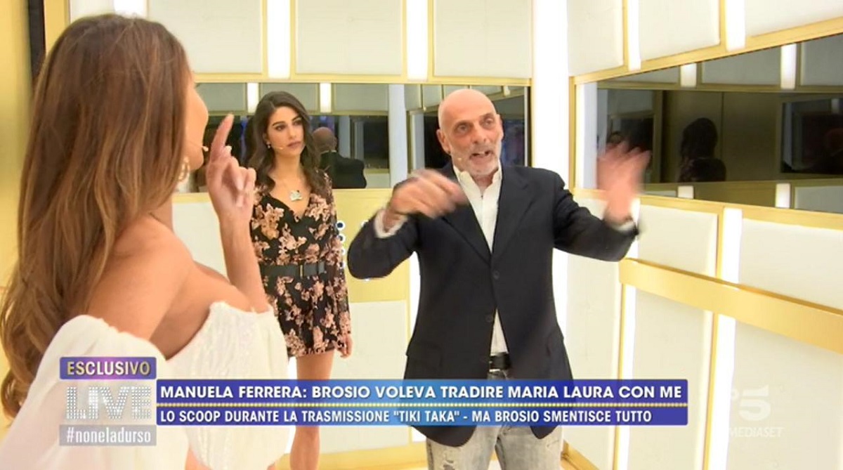 Paolo Brosio viene smascherato a Live