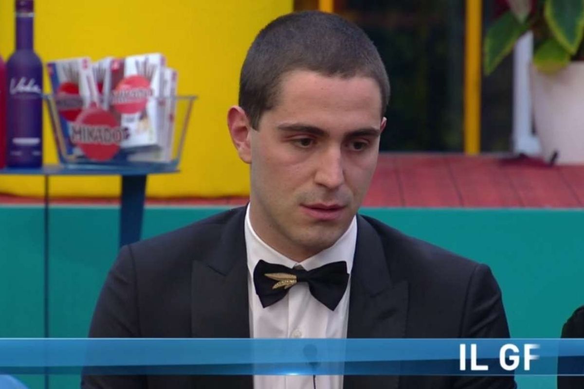 Tommaso Zorzi sconvolto durante la puntata del Gf Vip: “Basta, me ne vado”
