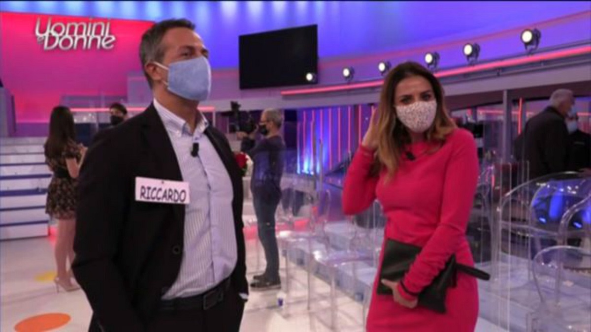 UeD: colpo di scena nel Trono Over tra Riccardo e Roberta