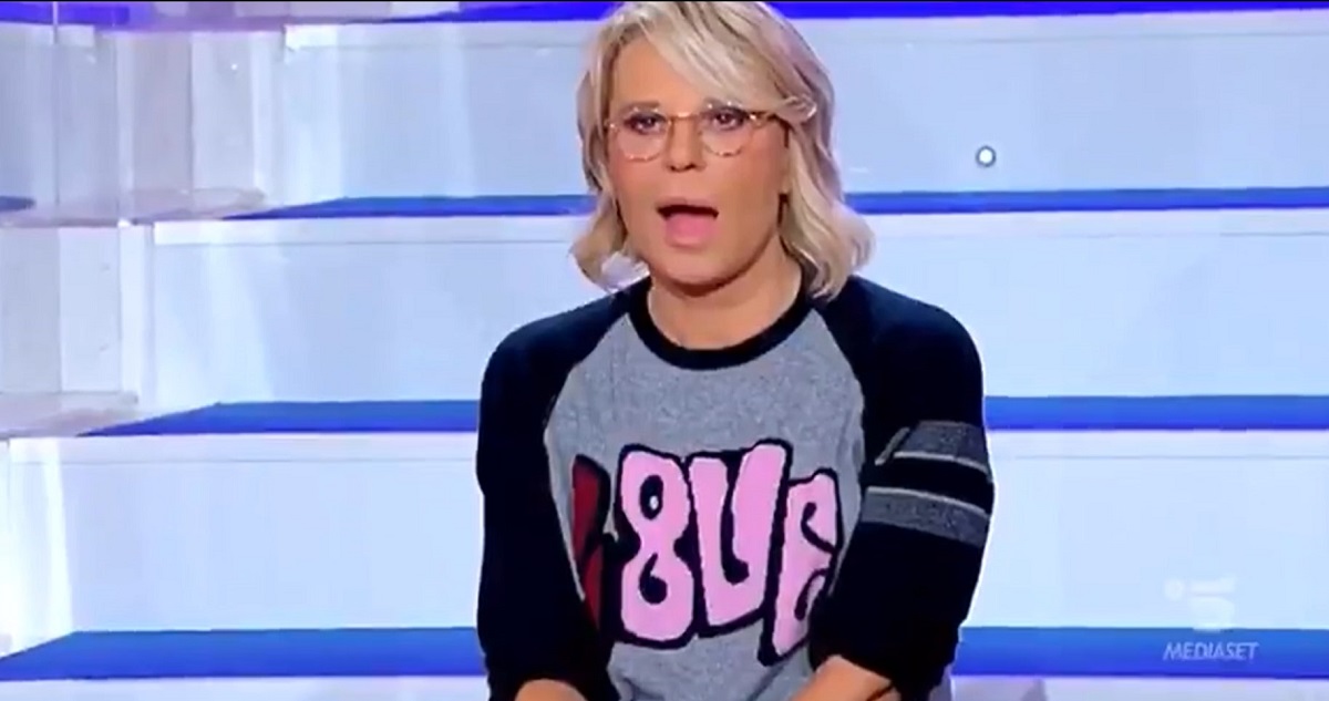 UeD: Maria De Filippi a Gemma Galgani: "Ci caschi sempre"