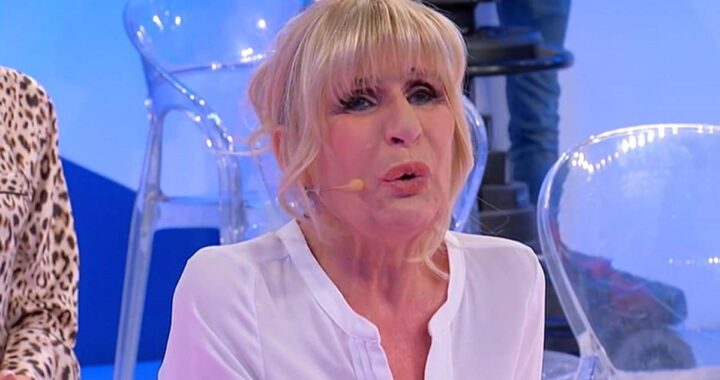 UeD: Maria De Filippi a Gemma Galgani: "Ci caschi sempre"