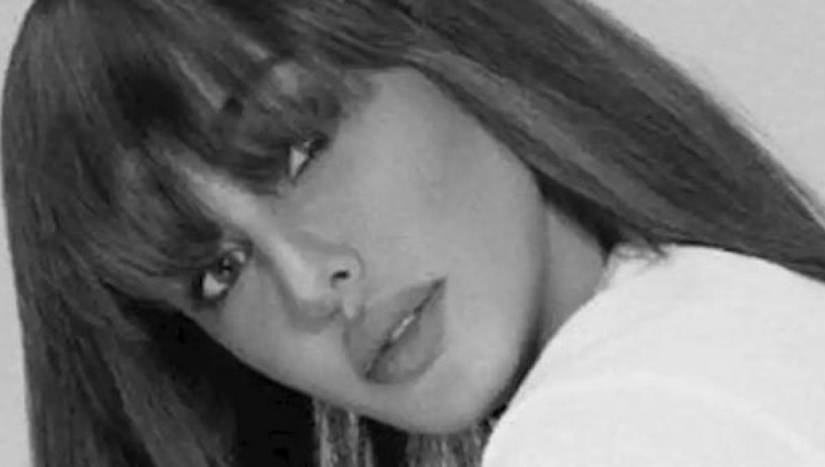 Cambio look per Belen Rodriguez al sesto mese di gravidanza