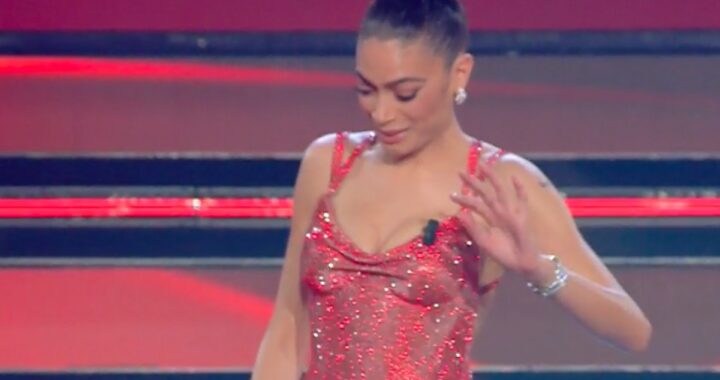 Elodie incanta a Sanremo ma sapete quanto costano i gioielli che ha sfoggiato? Il prezzo è da capogiro