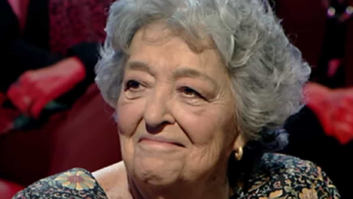 Emi De Sica sorridente