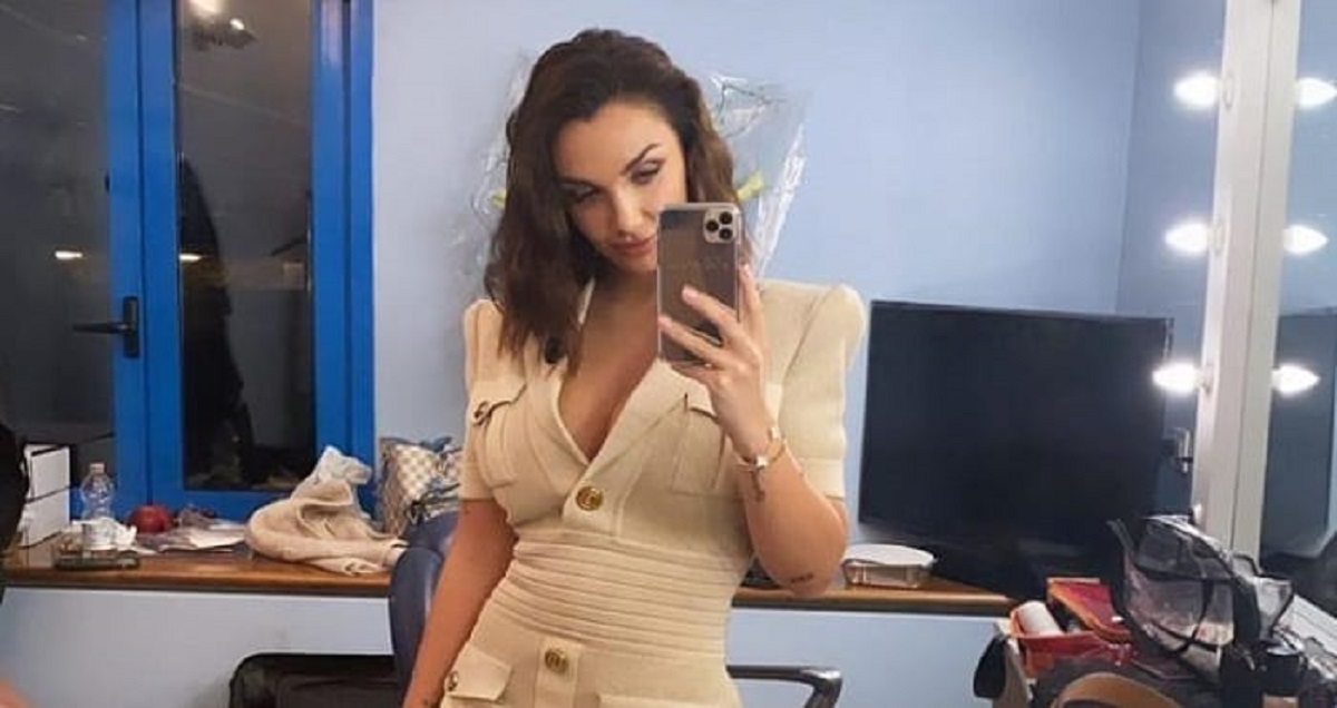 look elettra lamborghini