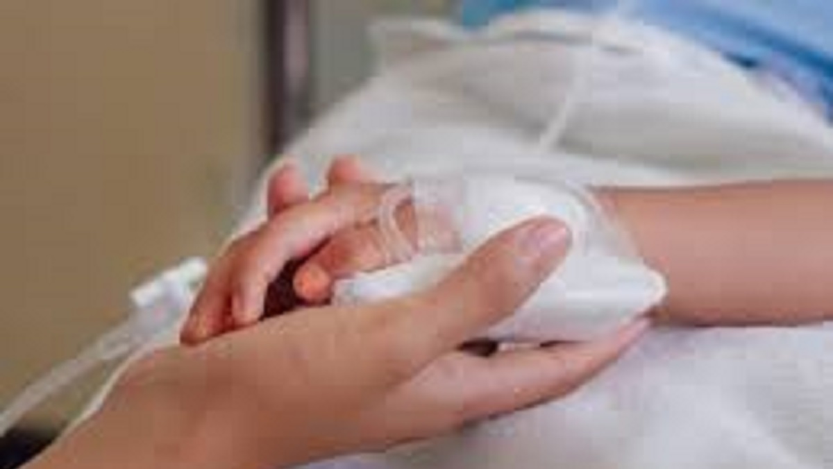 Mamma medico salva la vita della figlia con il suo gesto meraviglioso