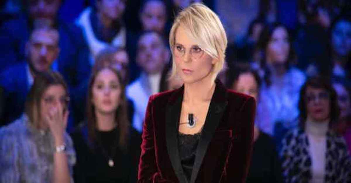 C’è posta per te, Giovanni e Antonio disprezzano la mamma Piera: “Il tuo gesto ha fatto schifo”