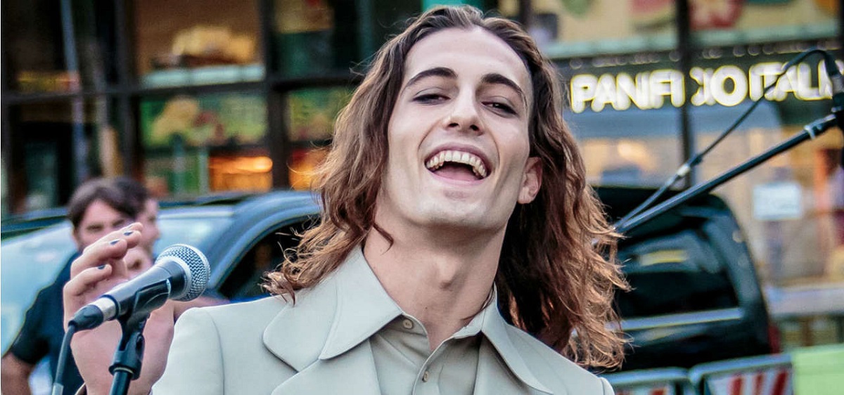Sanremo 2021, Damiano dei Maneskin irriconoscibile: com’era prima del successo il front man della band