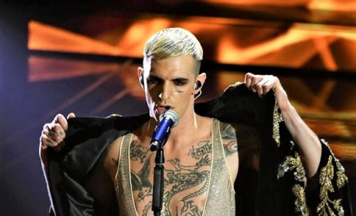 C’è chi lo ama e chi lo odia e negli ultimi giorni non si fa altro che parlare di lui. Ma avete mai visto la fidanzata di Achille Lauro? Ecco chi è