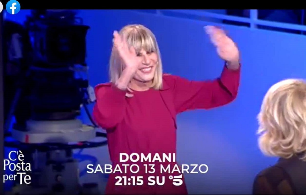 Gemma Galgani ospite a C’è Posta per Te riceve una sorpresa che la delude