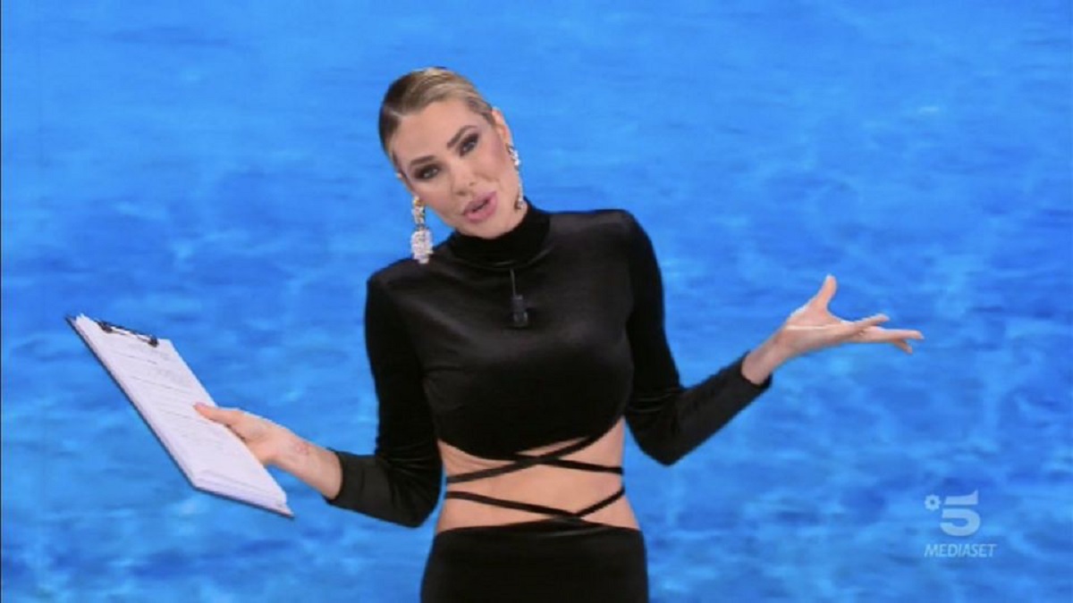 Ilary Blasi: pesanti sospetti e accuse. Mediaset in subbuglio