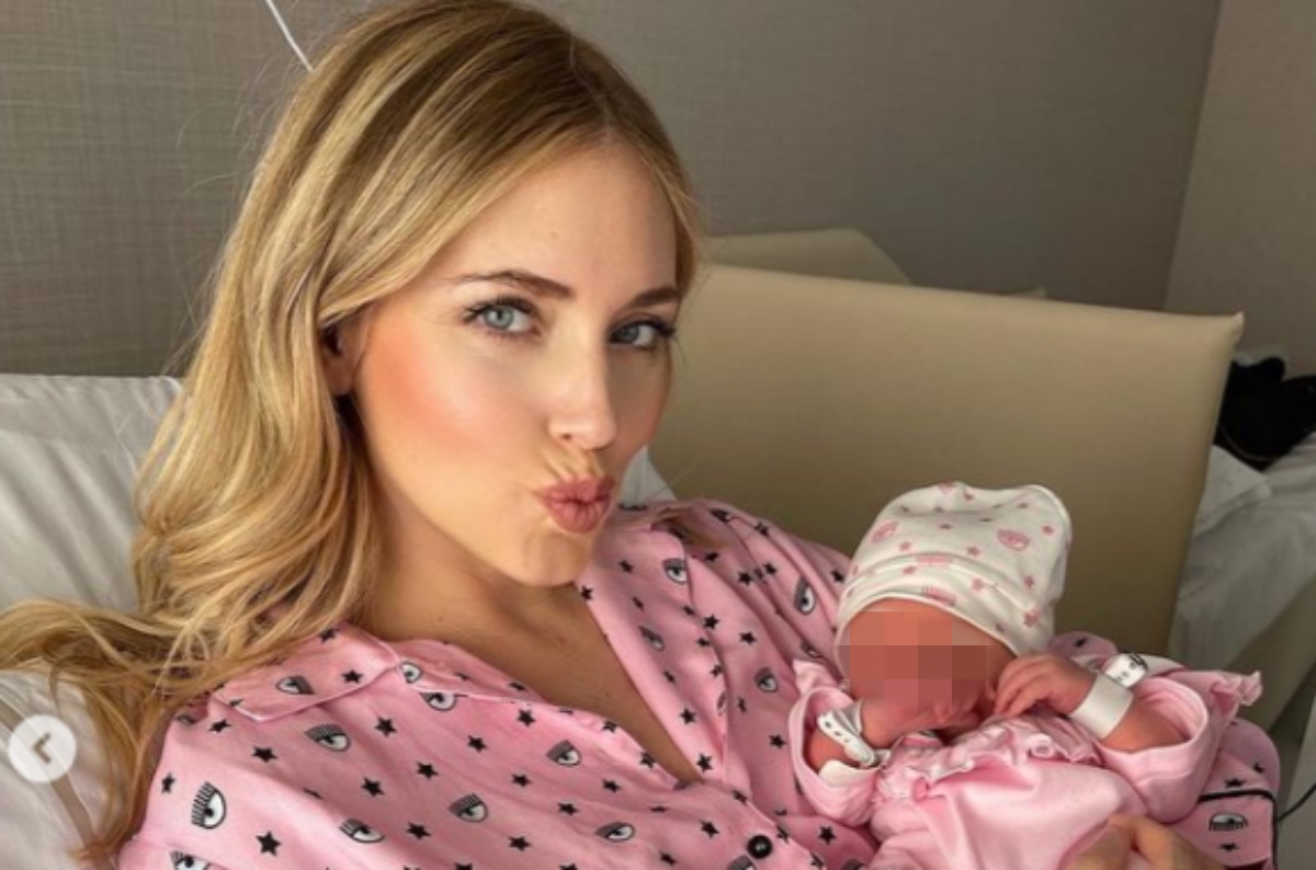 Chiara Ferragni mostra i regali ricevuti per la nascita della piccola Vittoria: uno è davvero di lusso