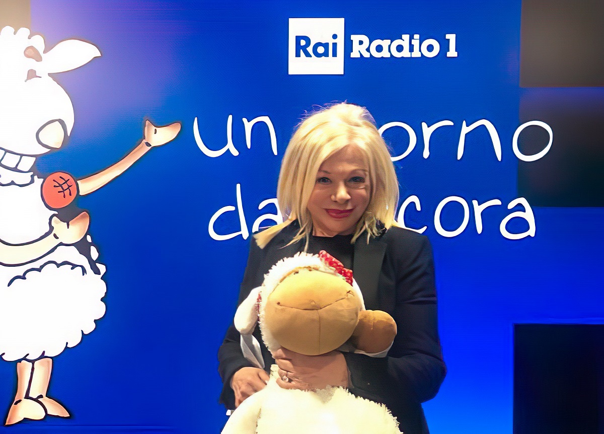 Sandra Milo finge un malore in diretta