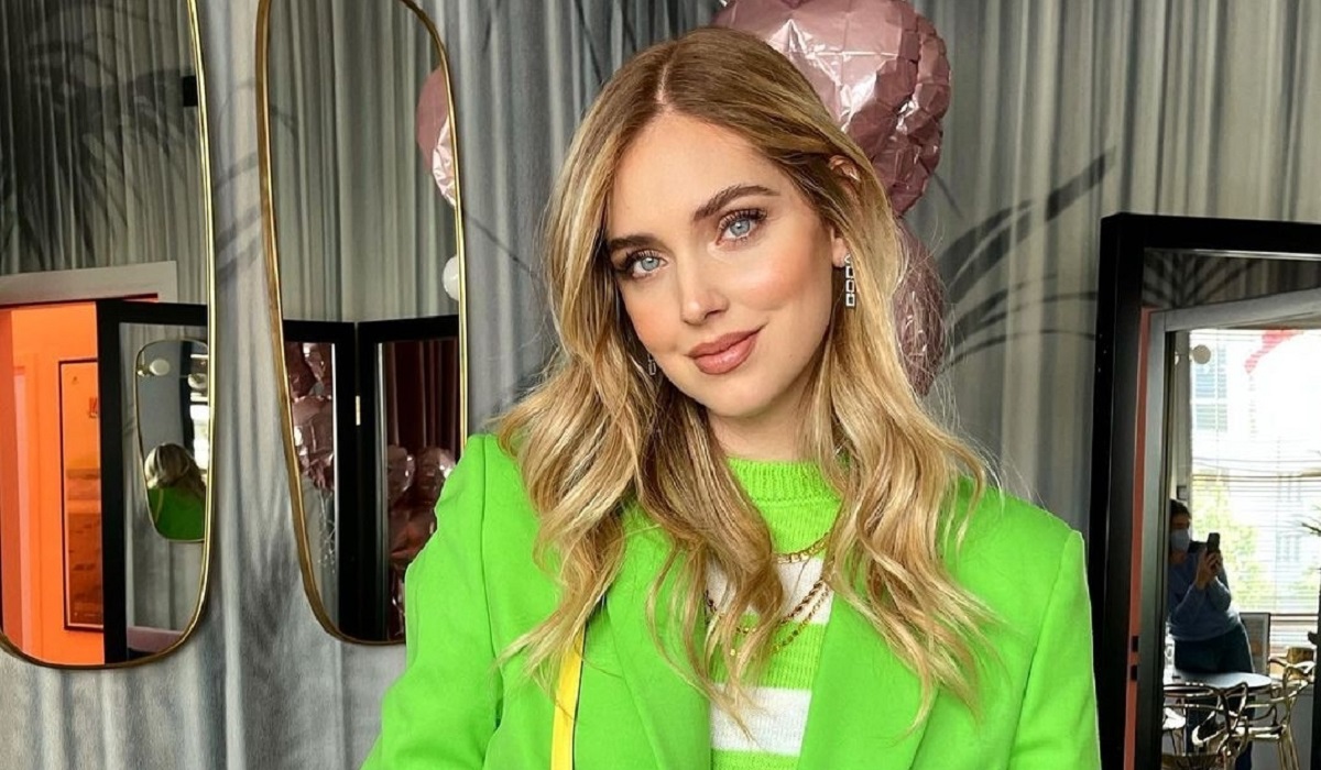 Chiara Ferragni torna in ufficio, ma sapete quanto costa la sua borsa?