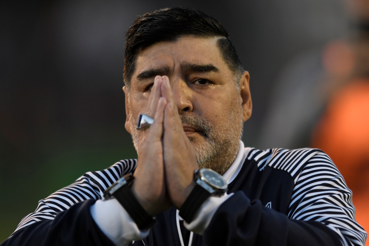 La perizia dei giudici lo conferma: la morte di Diego Armando Maradona poteva essere evitata